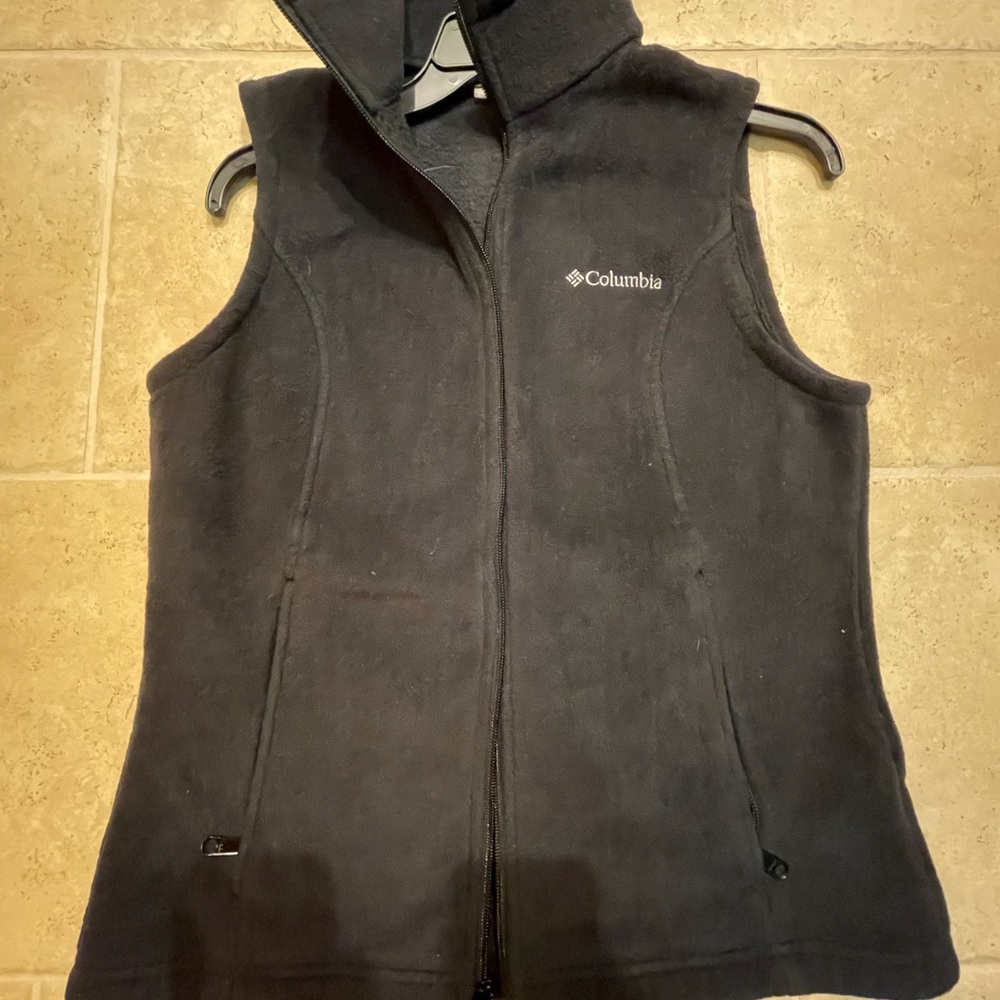Women’s Columbia Vest
